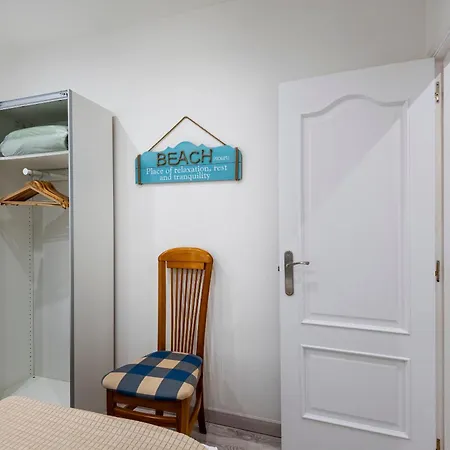 2 140m De Playa Canelinas, P Baja-001 *